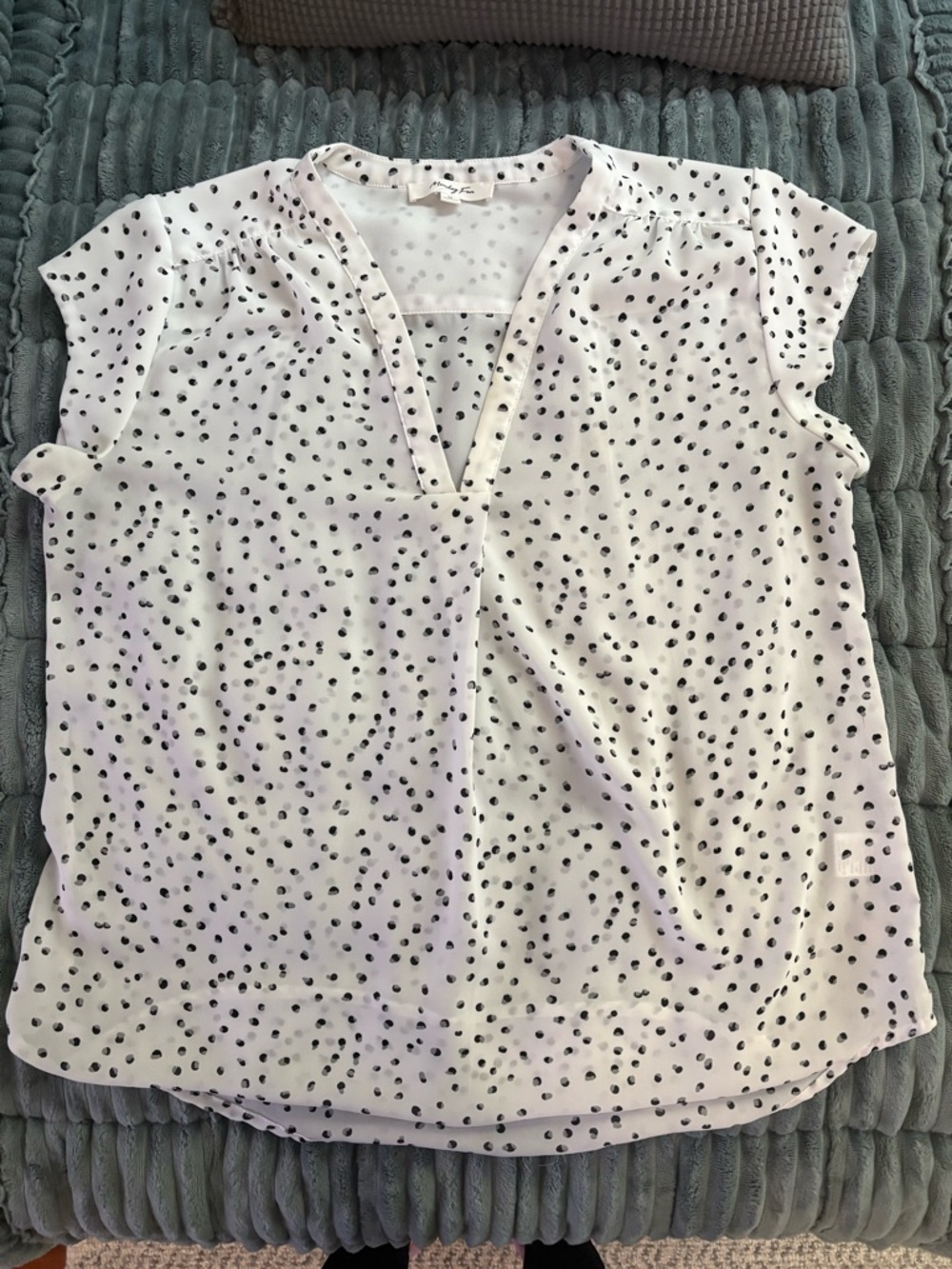 Cap-Sleeve V-Neck Blouse in White with Black Dot Print